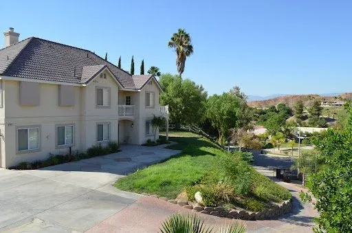 addictiontreatments 16 Featured image