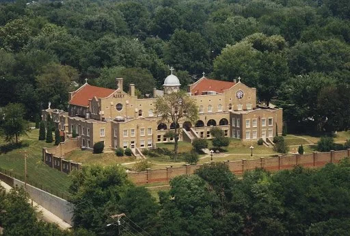 Addiction Treatment Centre Near Me Bettendorf - The Abbey Center 14 Featured image