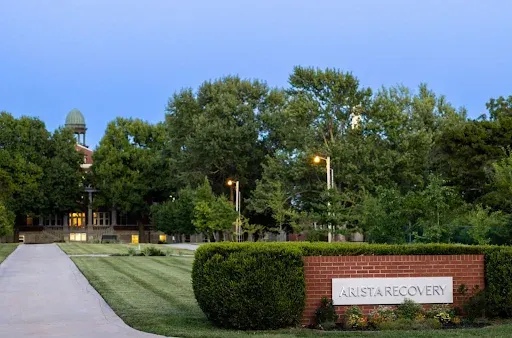 Addiction Treatment Centre Near Me Kansas City - Arista Recovery: Addiction Treatment Center Detox Center Alcohol & Drug Rehab In Kansas City Missouri 1 Featured image