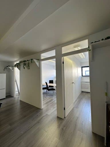 Addiction Treatment Centre Near Me Salford - Freedom Arch 1 Featured image